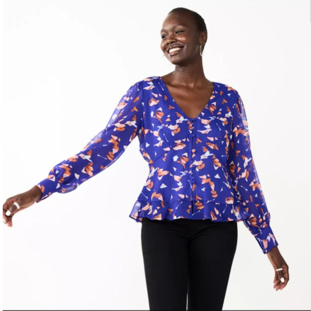 Nine West Long Sleeve Button-Front V-Neck Blouse
